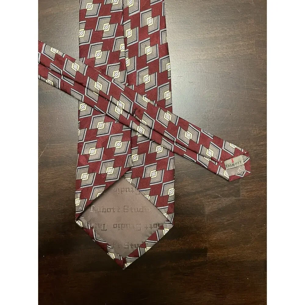 ROBERT TALBOTT Studio Men's Silk Neck Tie USA Designer Geometric Red/Gray READ